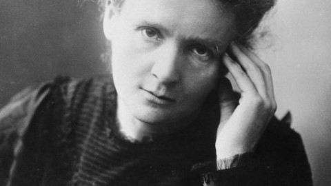 Giới thiệu về nhà bác học Marie Curie