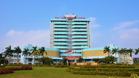 Đại học Hùng Vương